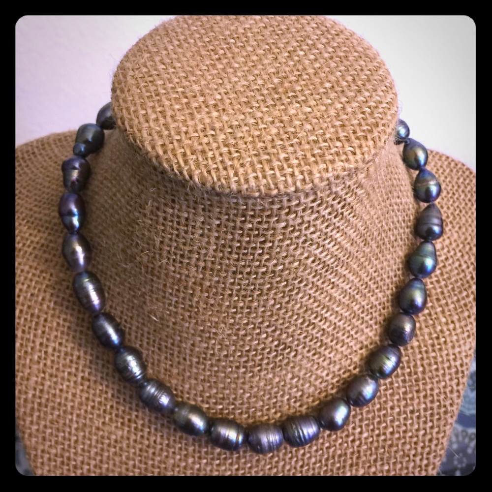 Genuine Tahitian Pearl Necklace 11-18 mm 30/pc